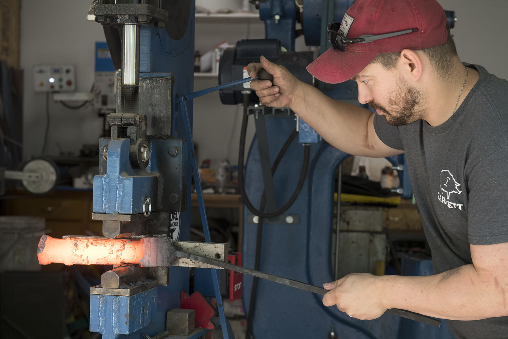 Steel Pig Forge